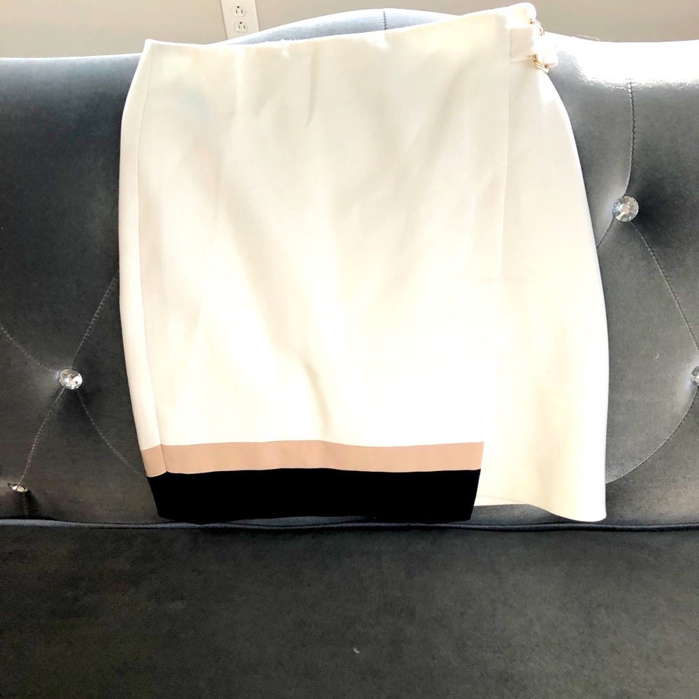 Pencil skirt